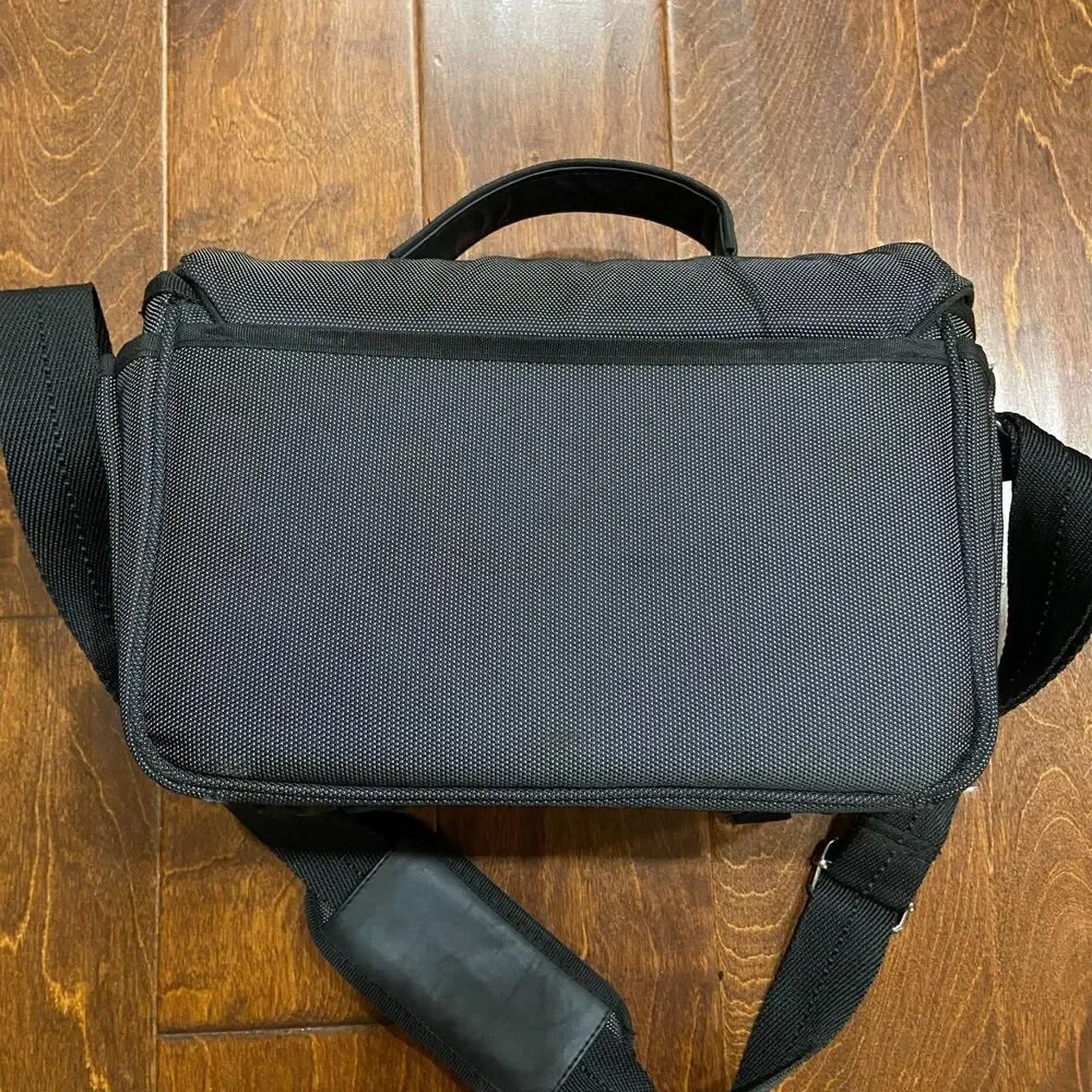 Nikon Genuine DSLR Camera Photography Black Gray Adjustable Shoulder Bag